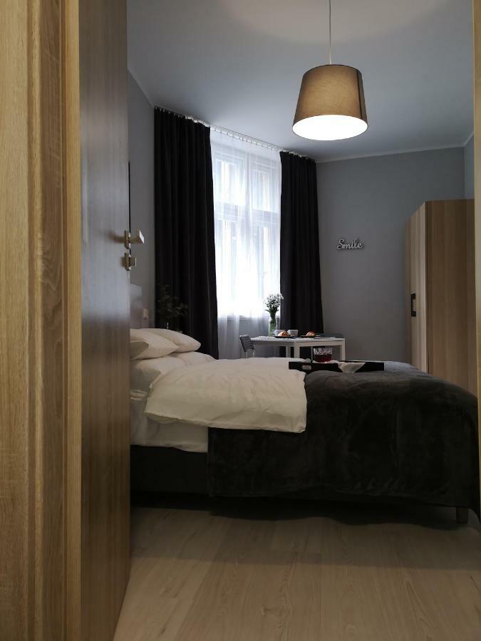 Apartment Glam House